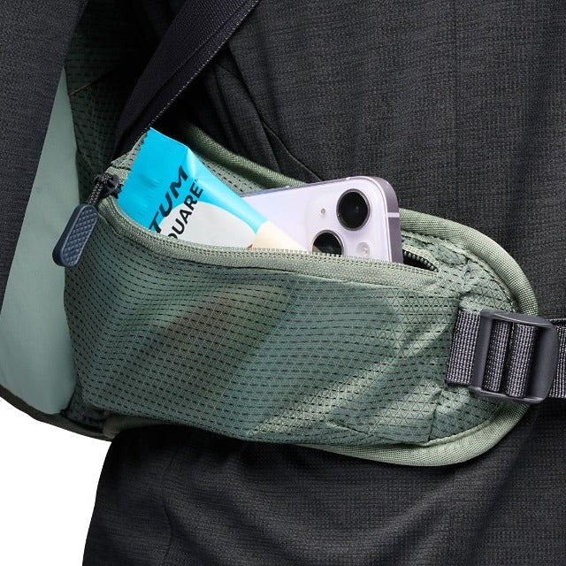 Black Diamond Trail Vista 20L Backpack in  "Laurel Green"