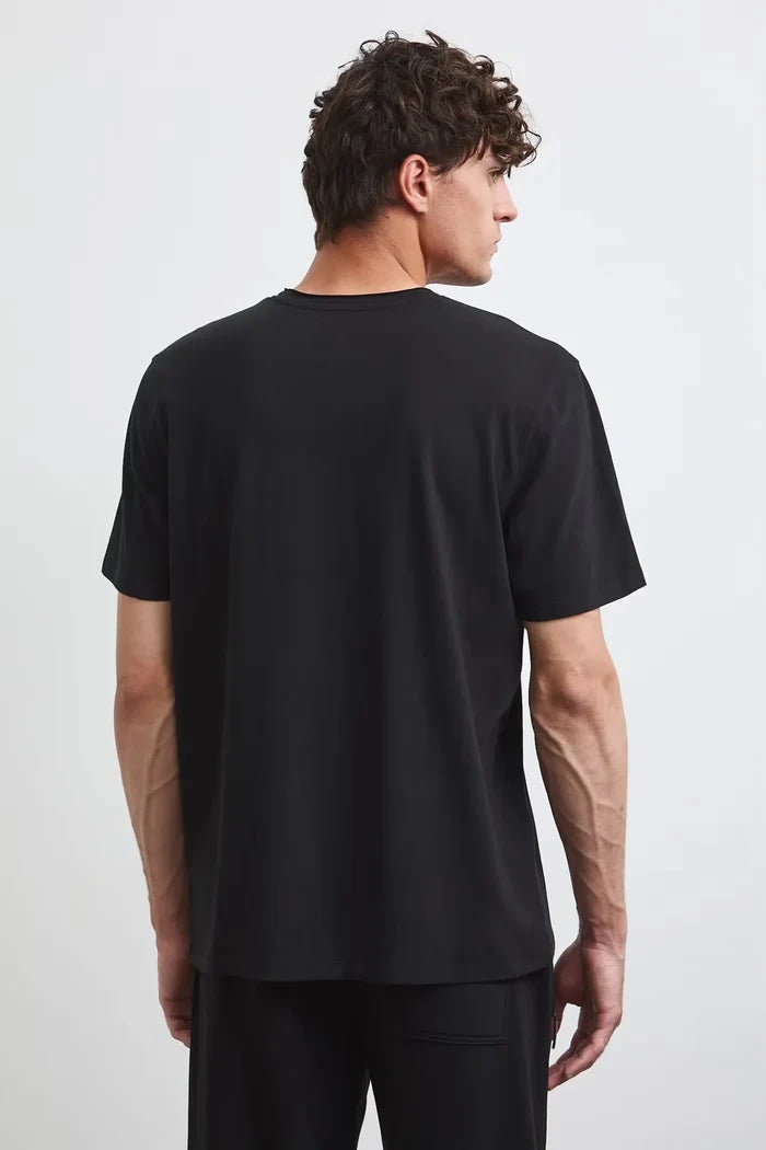 Черна мъжка базова тениска от памук с еластан Medicine Roberto Fashion Store T-shirt RW26-TSM013-99X-S S