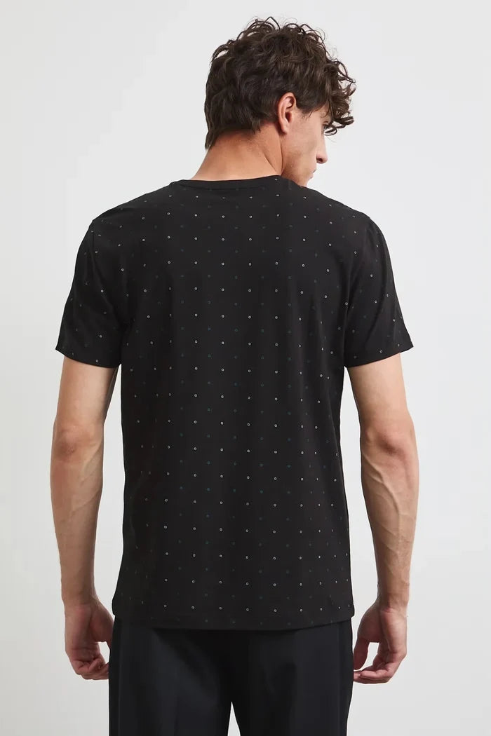 Черна мъжка тениска слим кройка с дребен принт Medicine Roberto Fashion Store T-shirt RW26-TSM011-99A-S S