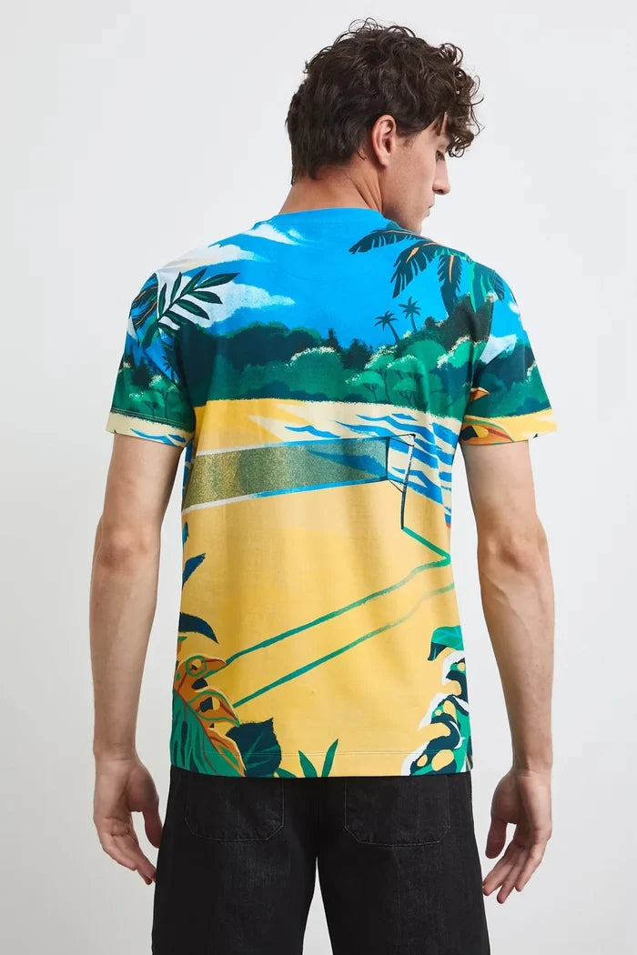 Мъжка тениска слим кройка с изцяло щампован дизайн Medicine Roberto Fashion Store T-shirt RW26-TSM117-MLA-S S