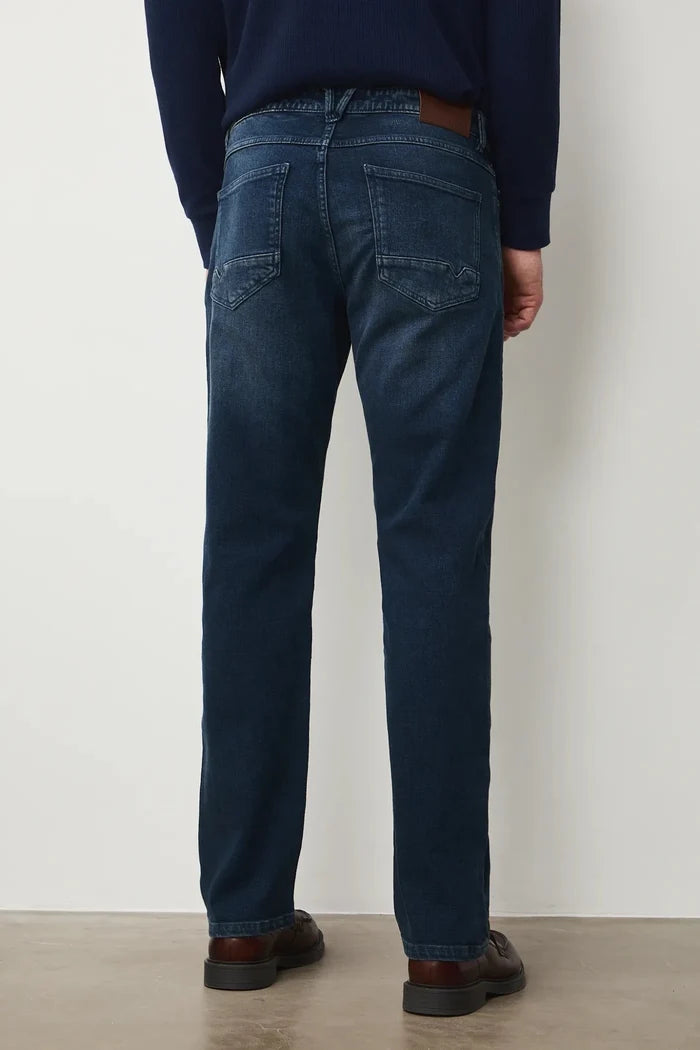 Мъжки дънки тип "Straight Fit" в класически тъмносин цвят Medicine Roberto Fashion Store Jeans RS26-SJM031-59J-31 31