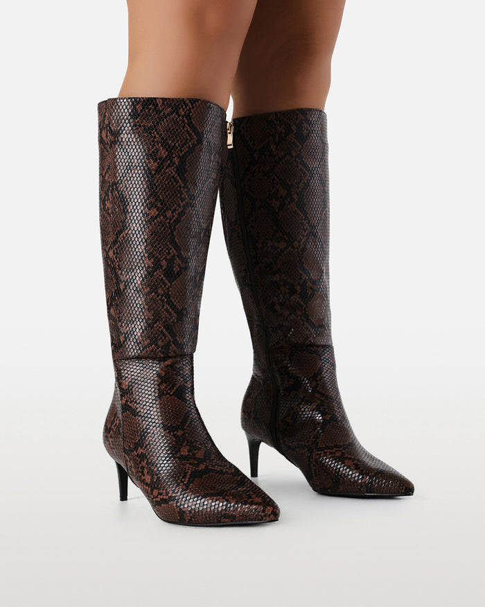 ROSELYN EXTENDED CURVE - CHOCOLATE SNAKE-Boots-Billini-Billini
