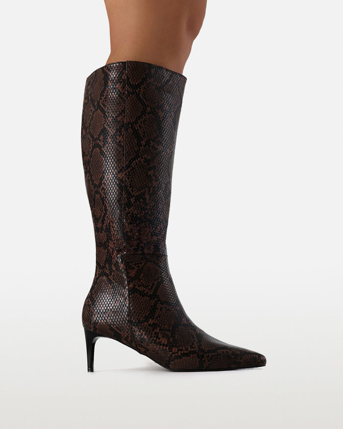ROSELYN EXTENDED CURVE - CHOCOLATE SNAKE-Boots-Billini-Billini