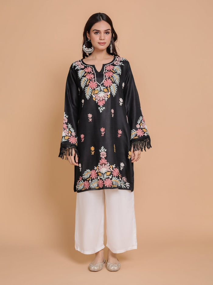 Urmi Falak Kashmiri Long Kurta - Black