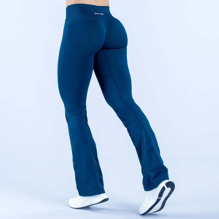 Vision flares leggings, dark blue, rear view with side seam detail