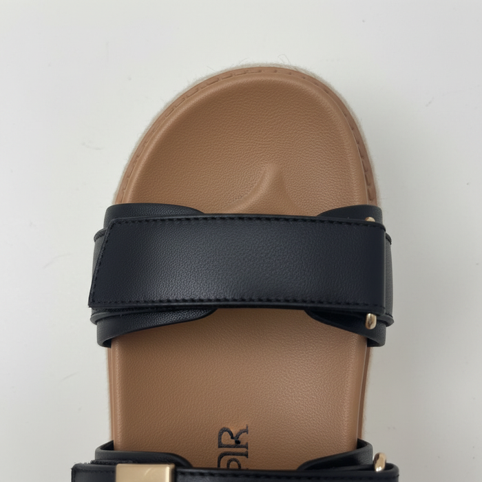 Interior Footbed