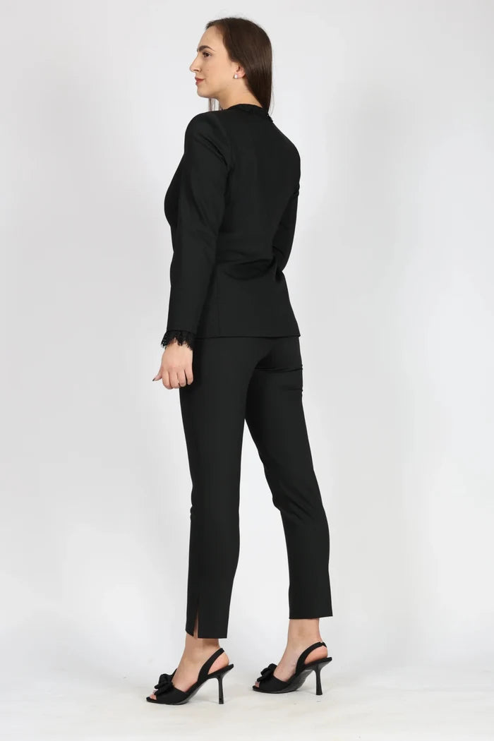 Дамски Костюм от 2 Части с дантела, Черен Roberto Fashion Store Roberto Fashion Store One piece MER0612SUIBLKBLZ36 36