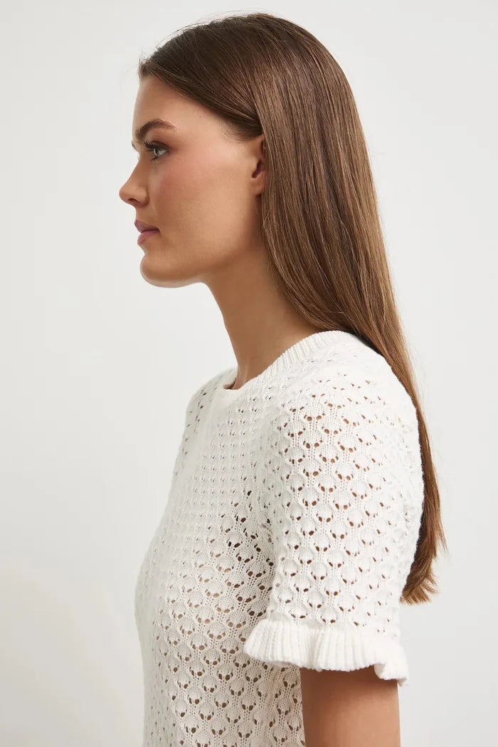 Бежова дамска тениска слим кройка от 100% памук Medicine Roberto Fashion Store T-shirt RW26-TSD204-01X-XS XS