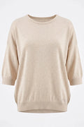 Дамска плетена блуза в бежов цвят с цвете на гръба Roberto&Co Roberto Fashion Store Sweater FLC2307KNIBLSBEI-46/48 46/48